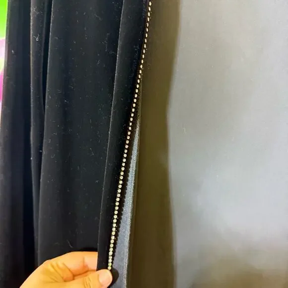 Alex Evenings Elegant Black Velvety Jacket. Size 6. Rhinestones on the edges. - Picture 3 of 7